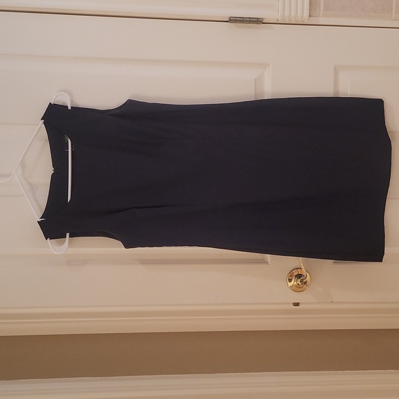 Molly Malloy Black Sleevless Zip Dress - Picture 1 of 3